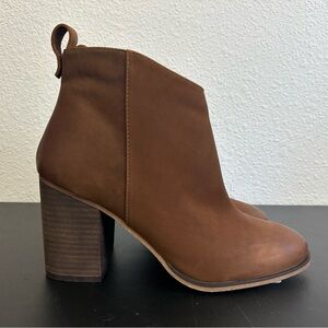 BP. 8.5M Lance-Lea Cognac Oiled Leather Ankle Booties BLOCK HEEL ALMOND TOE